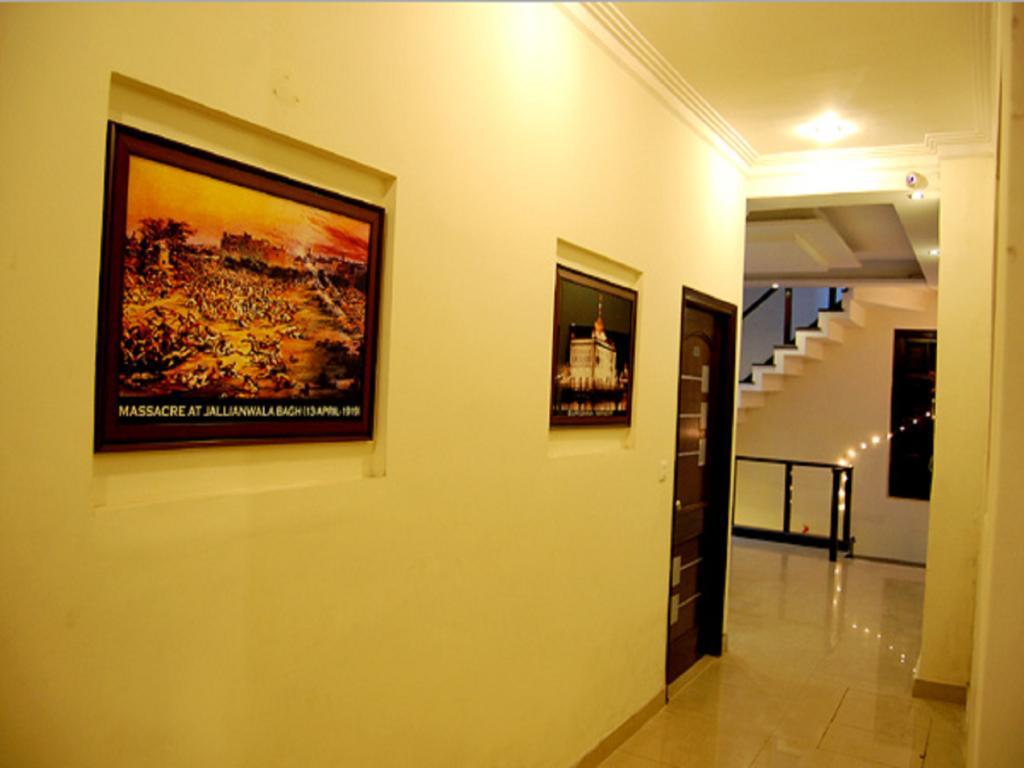 Hotel Darbar View Амритсар Номер фото